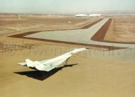 XB-70 Valkyrie landing after maiden flight at Edwards AFB
