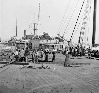 African Americans unloading vessels, City Point, Va