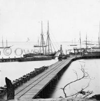 Federal artillery and anchored schooners