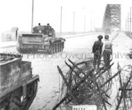 82nd Airborne with Guards Armored Division on Bridge