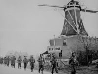 Canadian Infantry "Le Régiment de Maisonneuve" Netherlands