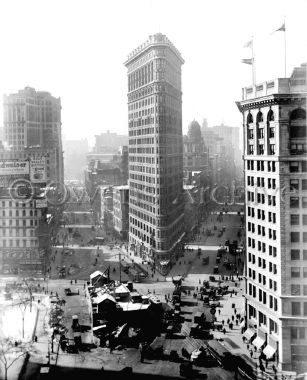Flatiron Building, New York City 1916