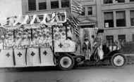 Red Cross at Second Liberty Loan Parade